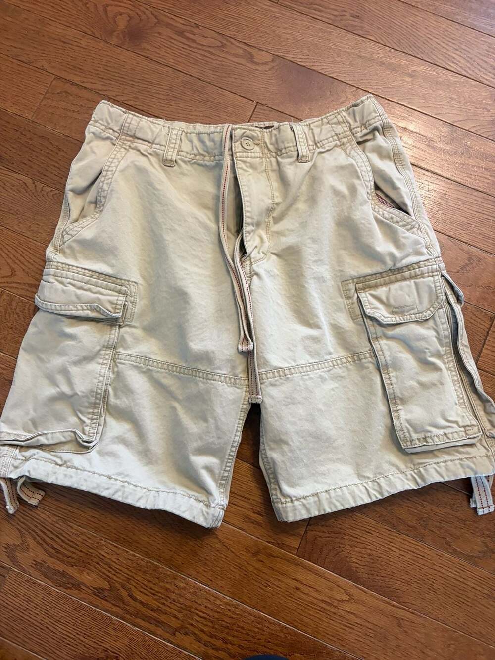Old Navy Surplus Cargo Shorts Mens 32 Beige Baggy Military Loose Grunge